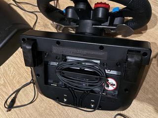 Volante Logitech G29 con Pedales