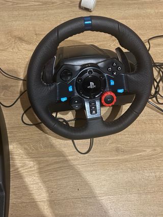Volante Logitech G29 con Pedales