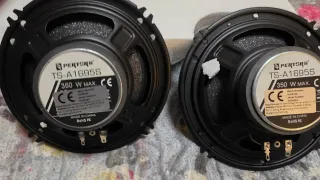 2 Altavoces QPertors 6" Pulgadas de 350W + Cables