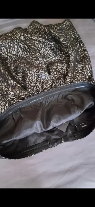 Vestido fiesta metalizado, escote palabra de honor