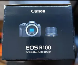 Cámara Canon R100