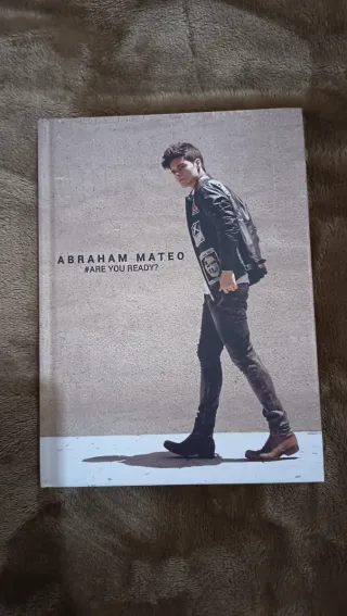 Discos de Abraham Mateo + libro biográfico