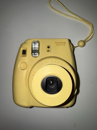 Fujifilm Instax Mini 8 Cámara Instantánea Amarilla