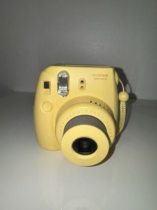 Fujifilm Instax Mini 8 Cámara Instantánea Amarilla