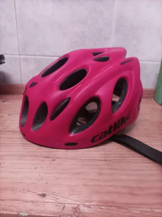Casco de bicicleta rojo Catlike