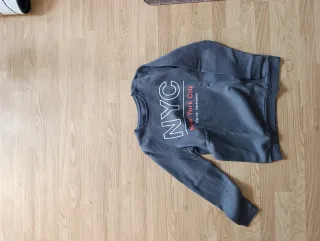 Sweatshirt NYC cinza