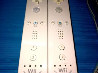 x2 Mandos Nintendo Wii Motion Blancos + Correas