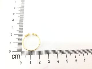 anillo oro 18k con piedra con circonita