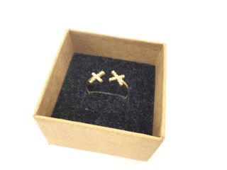 anillo oro 18k con piedra con circonita