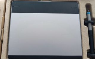 Wacom Intuos Manga Tableta Gráfica