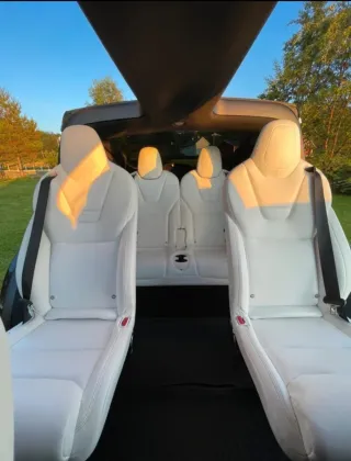 Tesla Model X 2018