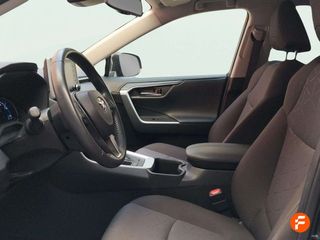 Toyota Rav4 2.5l 220H Advance