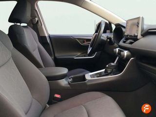 Toyota Rav4 2.5l 220H Advance