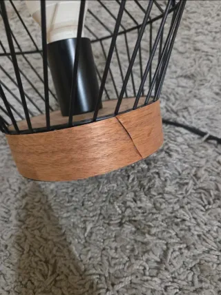 Candeeiro de mesa metal e madeira