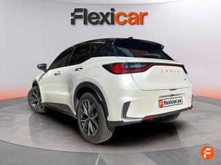 Lexus LBX 1.5 136cv HEV Emotion+