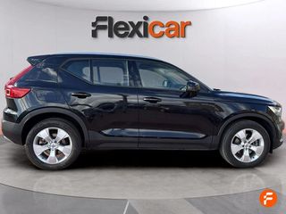 Volvo XC40 2.0 B4 G Momentum Pro Auto