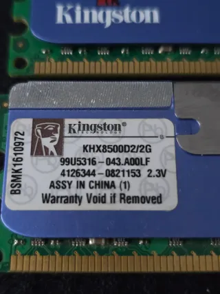 4x 2GB DDR2 RAM (8GB Total)