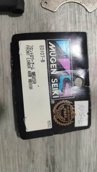 Coche RC Mugen MBX5R Piezas