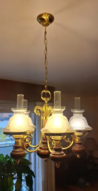 Lámpara de techo madera, metal y cristal