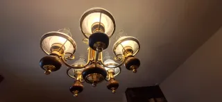 Lámpara de techo madera, metal y cristal