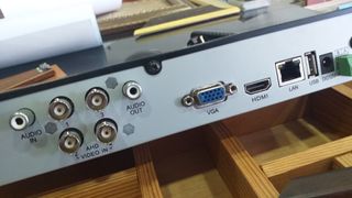 Cámaras de vigilancia y grabador