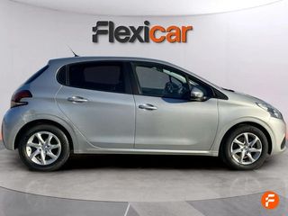 Peugeot 208 5P STYLE 1.2L PureTech 110