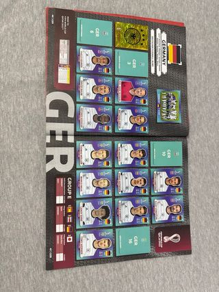 Álbum Panini Mundial Qatar 2022 Casi Completo