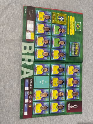Álbum Panini Mundial Qatar 2022 Casi Completo