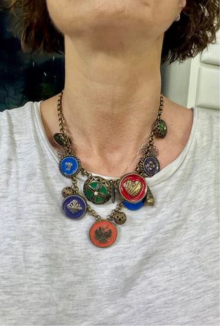 Collana bronzo anni '70 ciondoli smaltati