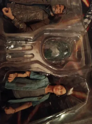 Figura de acción con accesorios