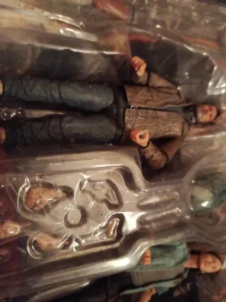 Figura de acción con accesorios