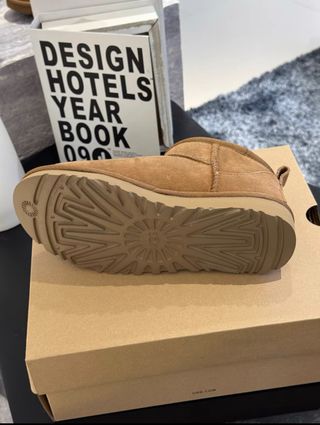 Botas UGG Classic Ultra Mini Marrones