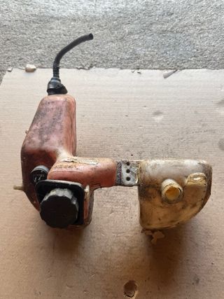 Reservatório Autolube e Anticongelante Honda NSR