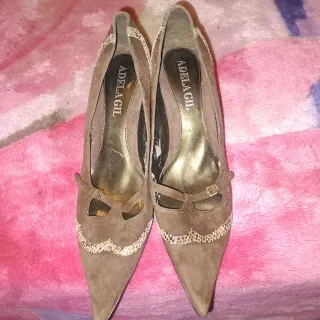 Zapatos de cuña marrones