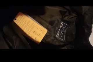 Cazadora acolchada negra Talla S