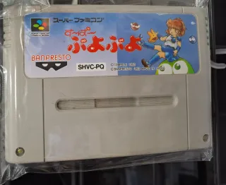 Super Nintendo version original con 5 juegos.