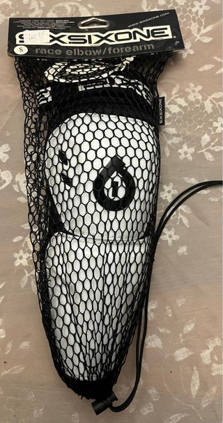 Coderas NUEVAS SIXSIXONE antebrazo