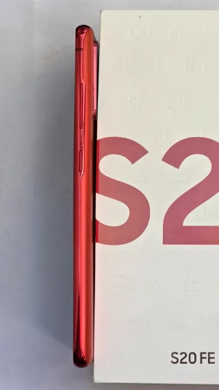 Samsung Galaxy S20 FE Rojo