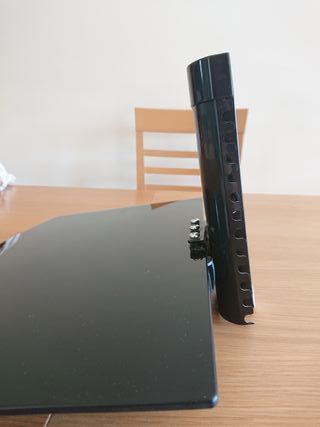 Mensola in vetro e metallo per DVD / Console