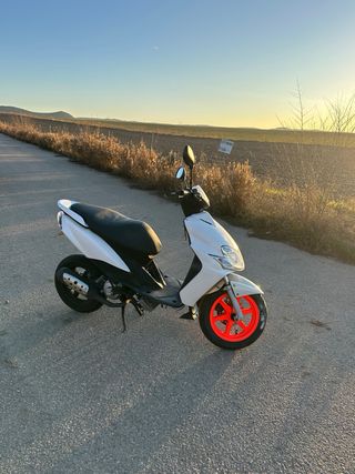 Yamaha Jog RR Scooter