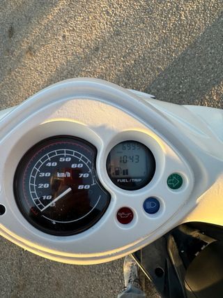 Yamaha Jog RR Scooter