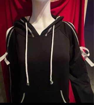 Vestido Sudadera Negro con Capucha