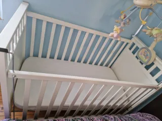 Cuna bebé con colchón