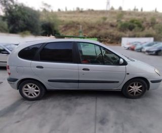 Piloto trasero izquierdo renault scenic 1.9 99716