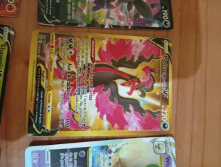 Cartas Pokémon Heatran VMAX 330 HP