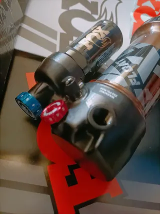 FOX Float X FACTORY 2025 **NUEVO Amortiguador**