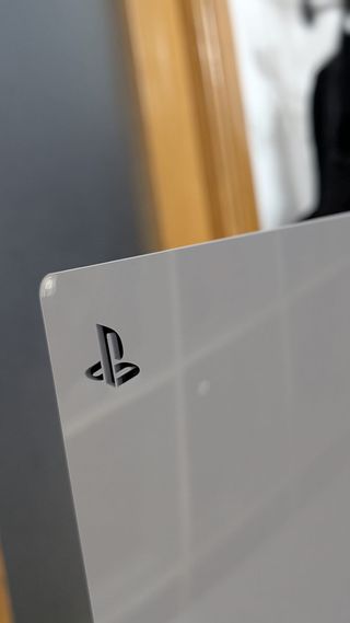 Consola PS5 Slim Digital Blanca + Accesorios