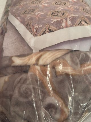 Juego de sábanas invierno ,super calentitas 3pzas
