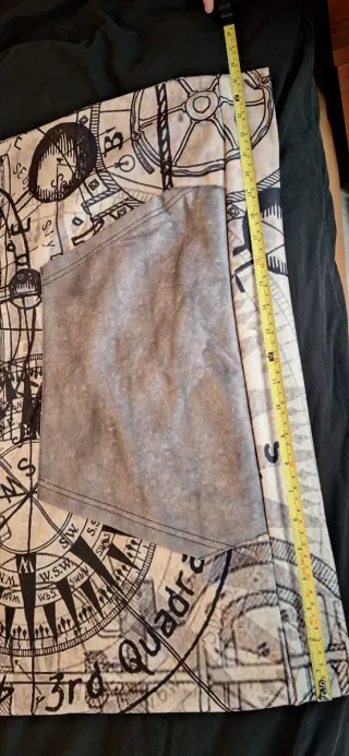 Sudadera con capucha y estampado de mapa
