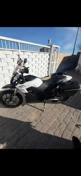 Moto Eléctrica Zero DSR